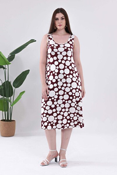 Madwilo Women's Burgundy Polka Dot Patterned Strappy Plus Size Dress