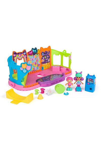 Spin Master Toys Far East Koci Domek Gabi: Set pentru petrecere la piscină