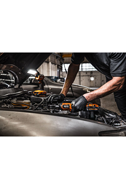 AEG Cheie cu clichet fără perii 1/4 " 18V 61Nm + Încărcător + Acumulator 6.0Ah