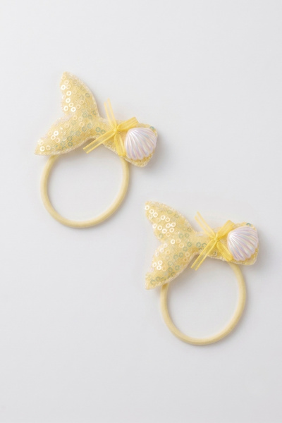 Le Mabelle Girl's 2-Piece Rubber Buckle with Yellow Mermaid Tail and Oyster F...