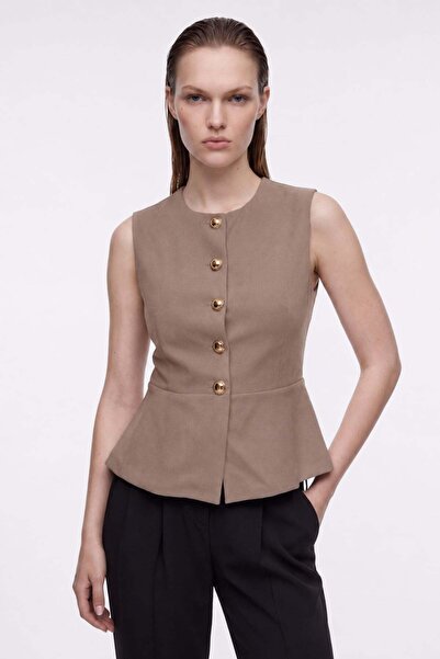HAKKE Fitted Peplum Detailed Accessory Buttoned Vest