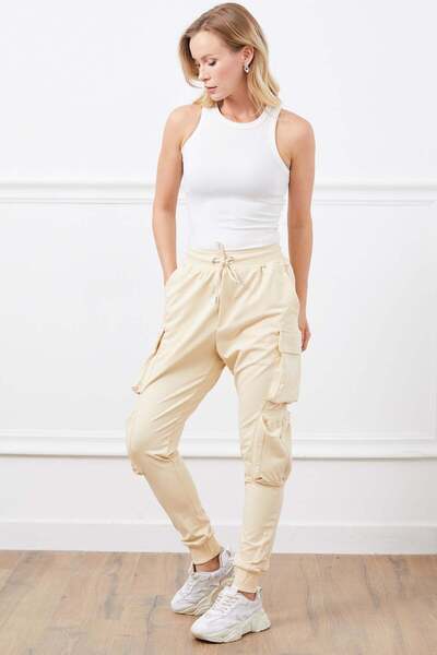 Fulla Moda Beli Tied-Waist Cargo Pocket Sweatpants