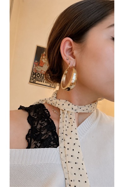 Nurcanilirboutique Krem minik puantiyeli fular