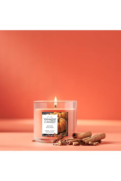 Yankee Candle شمعة معطرة برائحة اليقطين، شمعة صغيرة بوزن 4.3 أونصة بفتيلة واح...