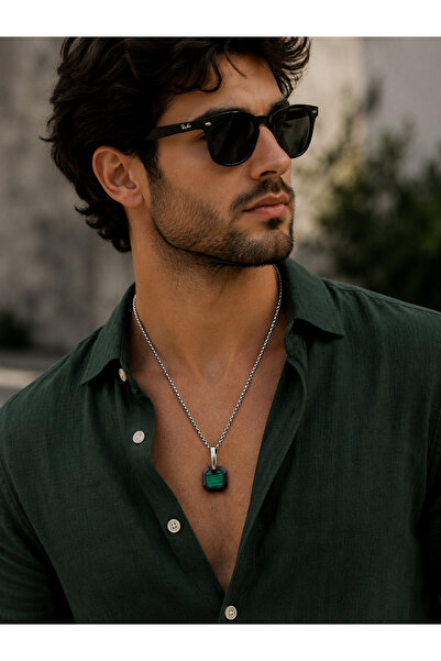 GWOMA Men's Steel Necklace - Premium Quadrilateral Design with Malachite Ston...