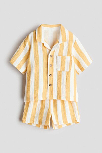H&M 2-piece patterned set