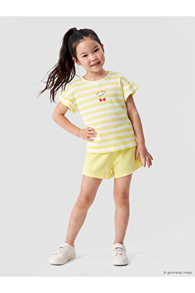 LC Waikiki Esvab • Modern & Distinctive Striped Girls' Blouse and Shorts