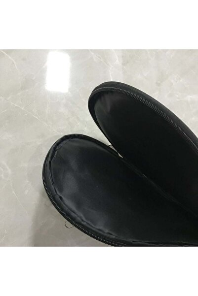 BUTTERFLY غطاء مضرب تنس الطاولة مع حقيبه صغيرة تحمل ثلاث كور .