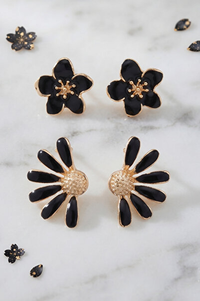 AURRARİ Black 2-Piece Daisy and Sakura Flower Earring Set