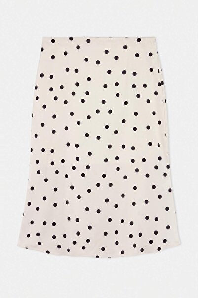 Trendyol Curve Ecru Polka Dot Midi Woven Plus Size Skirt Tbbss26Az00056