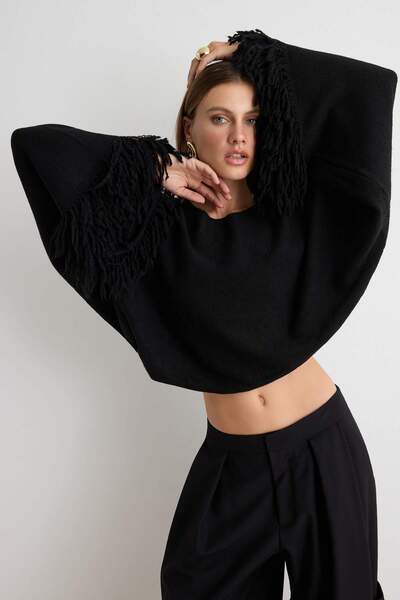 Trendyol Collection Black Tassel Detailed Knitwear Poncho Sweater Twoaw27Kz00057