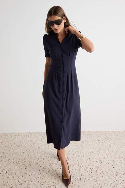 Trendyol Collection Rochie cămașă cu guler, albastru marin, rochie midi țesut...