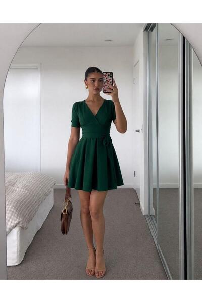 Modafeminen Rochie mini cu decolteu în V și curea, culoare smarald 582871