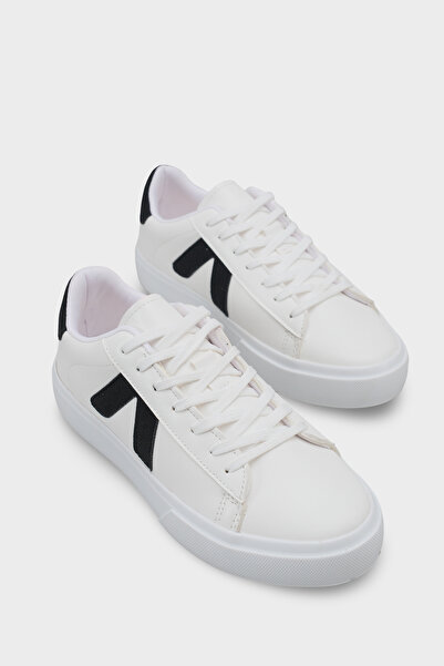 Capone Outfitters Sandra V Detaylı Bağcıklı Günlük Spor Kadın Sneaker Ayakkabı