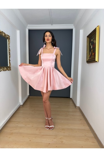 gökkuşagı moda Pudra Saten Kloş Askı Detaylı Kısa Abiye Elbise