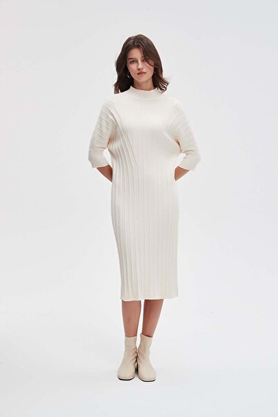 Livia White Plain Midi 3/4-Sleeve Dress