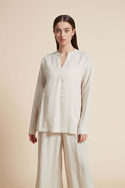 Yola Solid V-Neck Long-Sleeve Top