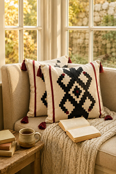 Bella Home Punch Embroidery Cushion Cover (2 Pieces) 40 cm X 40 cm