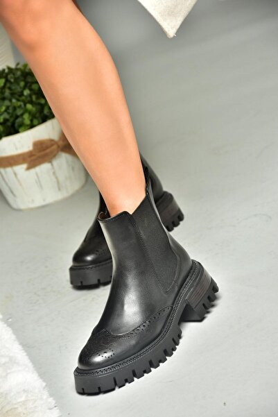 Fox Shoes R312152909 حذاء نسائي أسود ذو نعل سميك