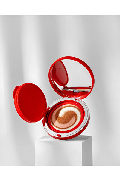Yu.R Skin Solution Moist Layer Cushion SPF50+ | Doğal Işıltılı Cushion Fondöten 23 ton
