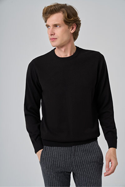 Morven Men's Black Basic Crew Neck Dynamic Fit Comfortable Cut Knitwear