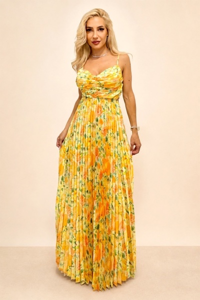 FashionForYou Rochie lungă plisată NYSA, cu cupe buretate și legătură la spat...
