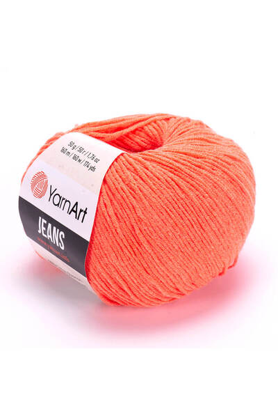 Yarnart Jeans - 50 G.