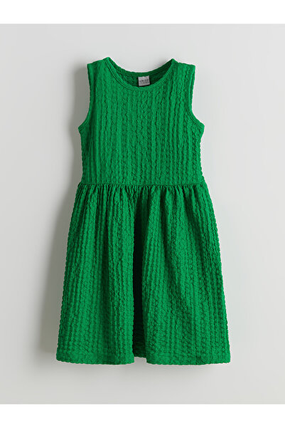 LC Waikiki Trendlucky Girls' Dress with Oval Collar and Difference in Color