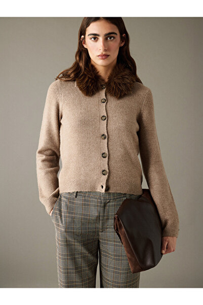 LC Waikiki Lcw Vision Beige Knitwear Plain Short Women's Cardigan with Nevavm...