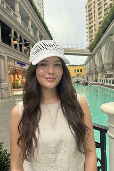 Mollycrush قبعة مزينة بالترتر بتصميم يومي صيفي |   ملابس تريكو نسائية بيضاء م...