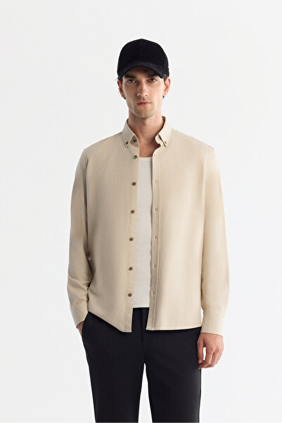 Avva Men's Beige Buttoned Collar Cotton Soft Touch Regular Fit Shirt B002036
