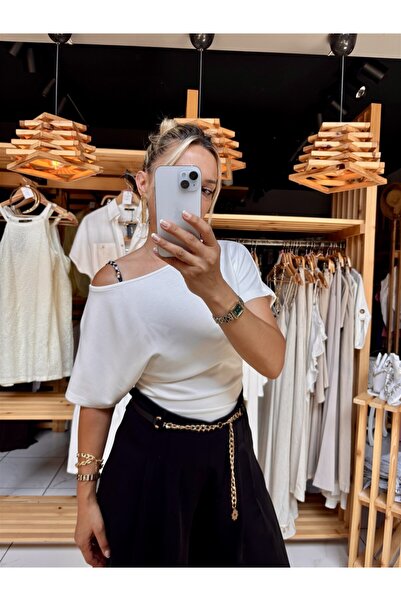 Gözde Tasarım Butik Women's White Color Boat Neck Short Sleeve Modal Blouse