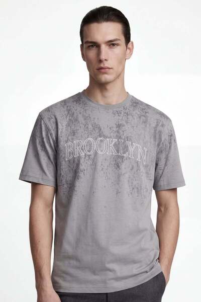 HAKKE Men's Brooklyn Printed Oversize T-Shirt