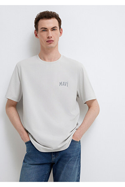 Mavi Graues T-Shirt mit Logo-Print, reguläre Passform / normaler Schnitt 0611...