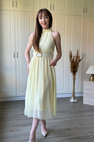 Dilay Gökoğlu Butik Φόρεμα με ζώνη, λαιμόκοψη halter και επένδυση από τούλι