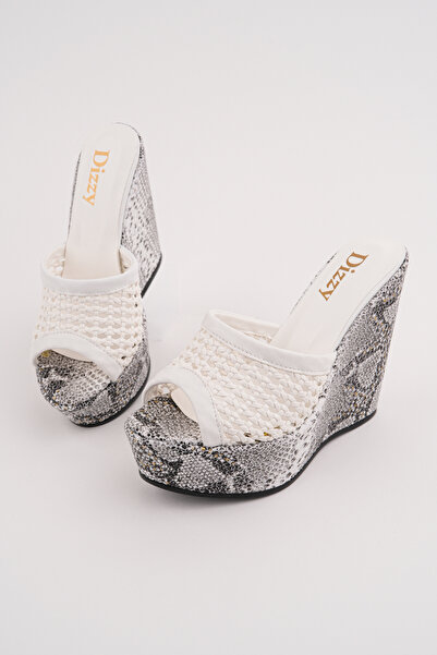 Madam Tarz DZY-1020 Ψάθινες παντόφλες με λεπτομέρεια από δέρμα φιδιού