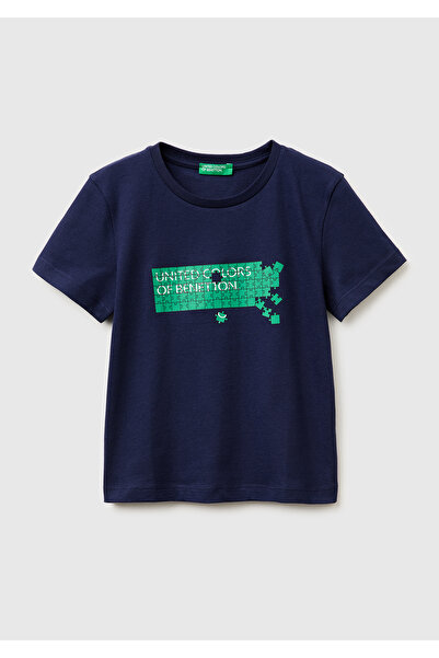 United Colors of Benetton Μπλουζάκι για αγόρια σε μπλε ναυτικό χρώμα με στρογ...