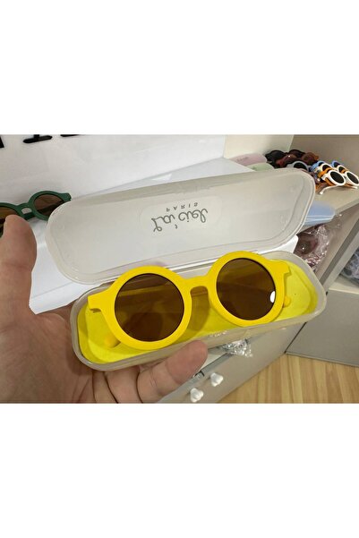 Motebarn Wear Unisex Children's Black Matte Body Round Frame Sunglasses (with...
