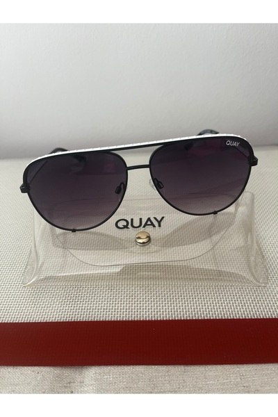 Quay نظارات شمسية كلاسيكية طراز داملا