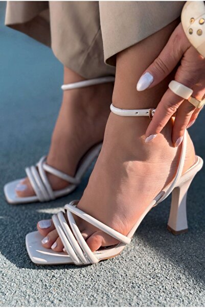 I Love Shoes Velisse Beige Patent Leather Women's Heeled Sandals