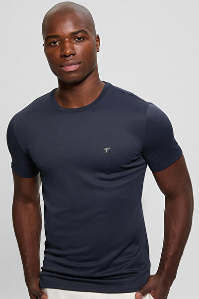 Guess Tech Stretch Erkek Slim Fit T-Shirt