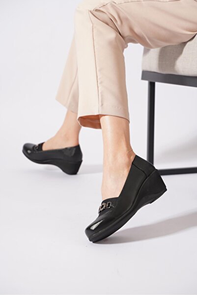 Moda Pie Oleresta Infinity Buckle ženske cipele na tanku petu crne
