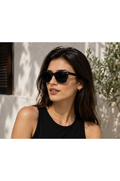 Deka ᎠᎬᏦᎪ ᎬᎩᎬᎳᎬᎪᏒ MAT SİYAH WAYFARER GÜNEŞ GÖZLÜĞÜ UNİSEX