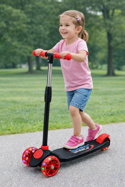 Toyzitoys TWİST KIRMIZI MAGİC WHEELS 5 TEKERLEKLİ DENGELİ ÇOCUK SCOOTER FRENL...