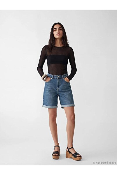 LC Waikiki Slim Fit Women's Jean Shorts (S6)