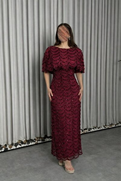 led style Loren Embroidered Dress