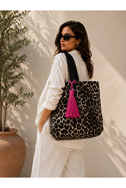 Mia Pera Geantă de umăr pentru femei Canvas Leopard, roz, cu ciucuri