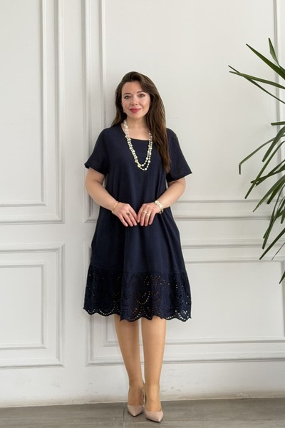 yb yağmur butik Dress with Scalloped Hem Detail