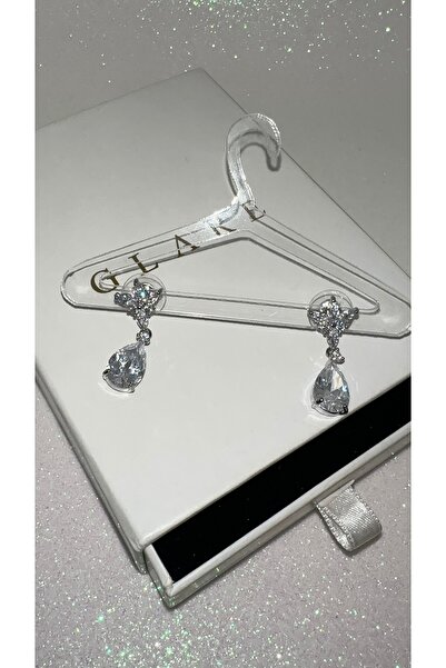 GLARE JEWELRY CO تصميم على شكل قطرة ماء مع تفاصيل زهرية فاخرة من حجر الزركون،...