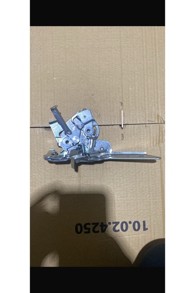 SEREN OTOMOTİV Renault 9 Broadway Kapı Kilidi Motor Tak. Tip Arka Sol
